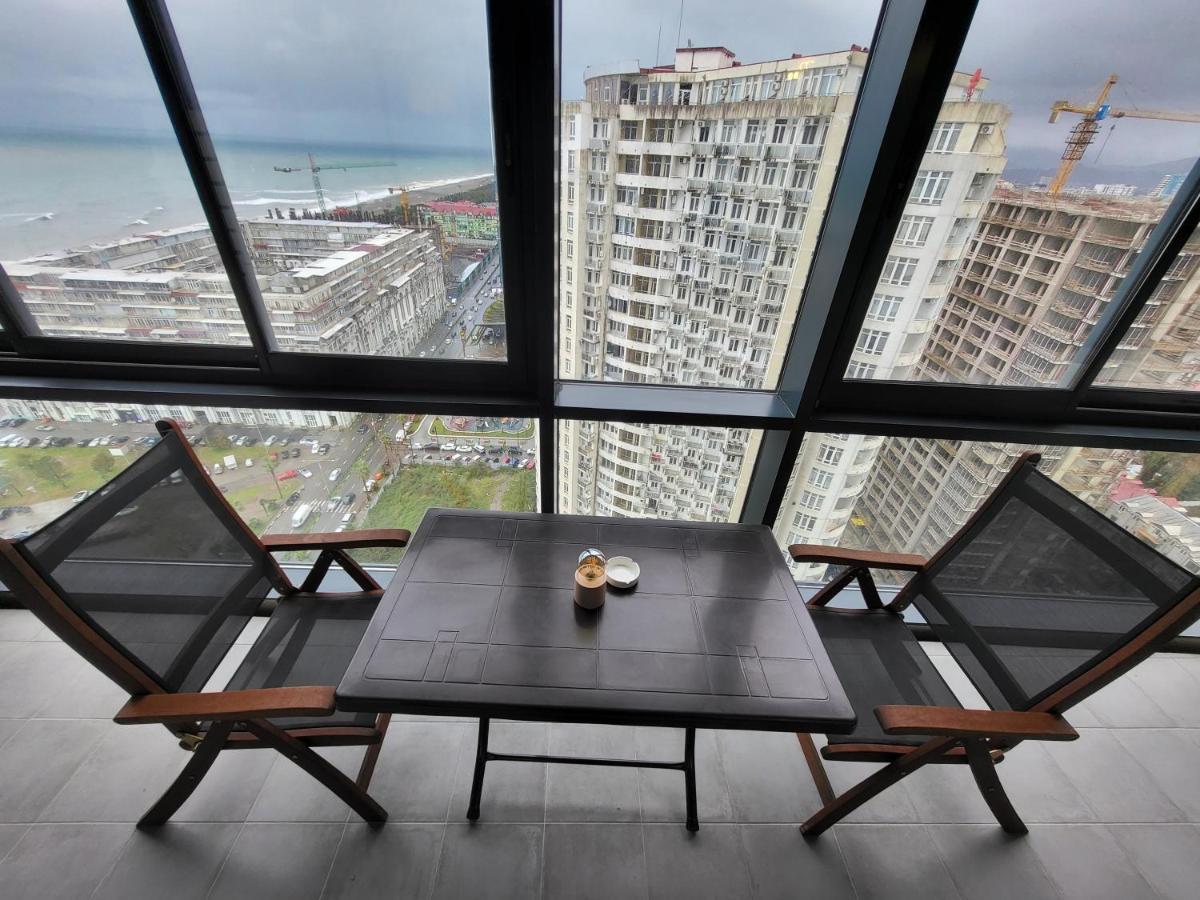 Holiday Apartments Batumi Esterno foto