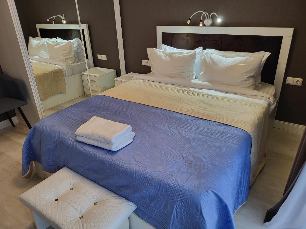 Holiday Apartments Batumi Esterno foto