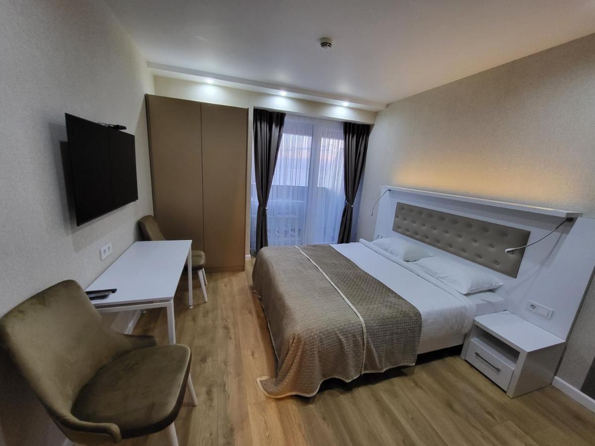 Holiday Apartments Batumi Esterno foto