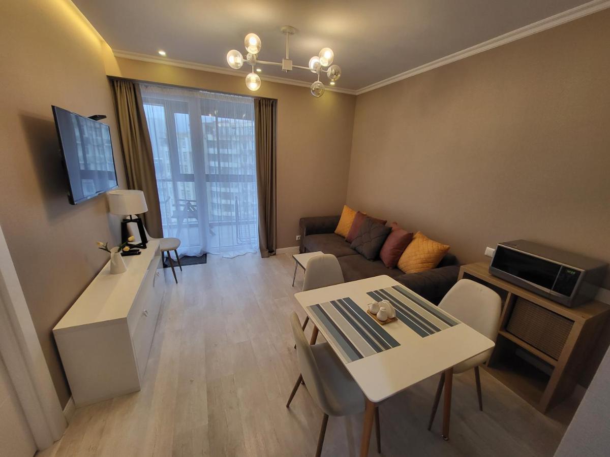 Holiday Apartments Batumi Esterno foto